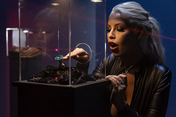 Big Butts Like It Big / Brazzers - Bridgette B, Isiah Maxwell The Butt Plug Burglar / 15.7.2018