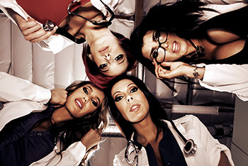 Doctor Adventures / Brazzers - Anna Bell Peaks, Nicole Aniston, Rachel Starr, Romi Rain, Johnny Sins The Last Dick On Earth / 15.3.2016