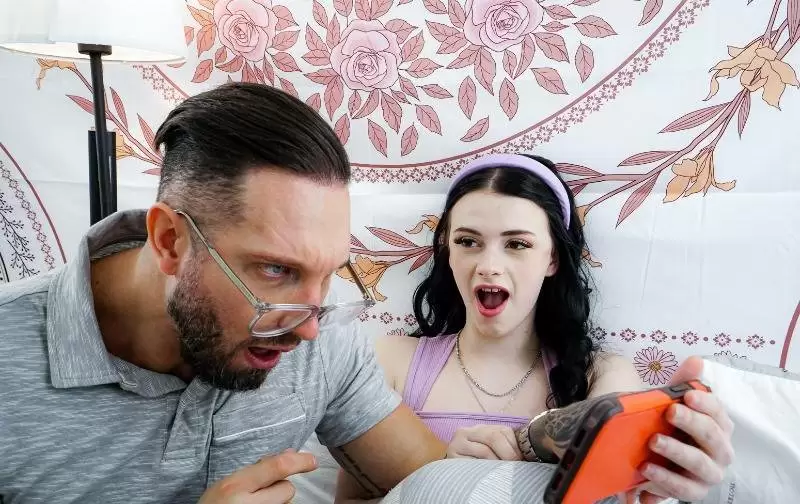 New  Roxie Miller My First Cum Inside Me, Stepdaddy  First Creampie (21-06-2025) Hardcore  Roleplay  Family  Creampie  Firsttime  ILUVY  lulustream.com  bigwarp.io