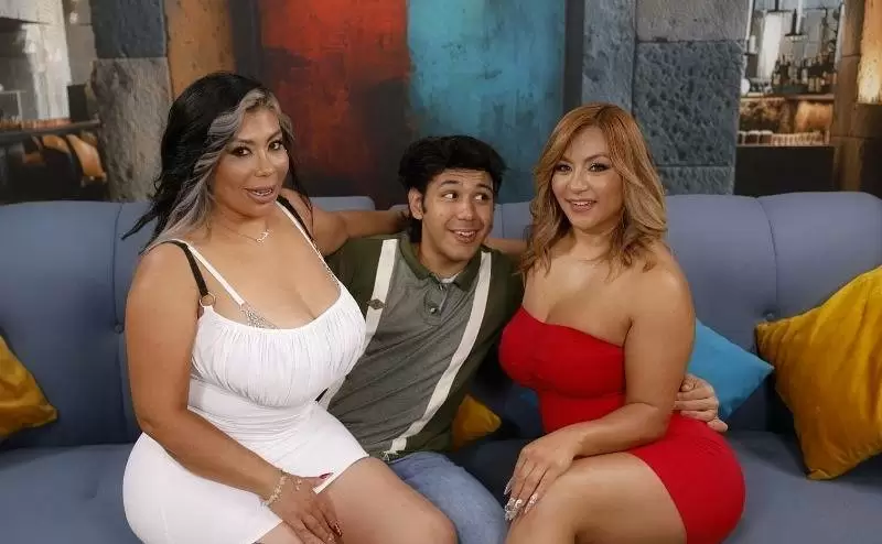 New  SexMex Sandra Paola  Sharon Bras For The Busty MILF (22-09-2025) Hardcore  Milf  Bigtits  Latina  Threesome  Stepmom  ILUVY  lulustream.com  savefiles.com