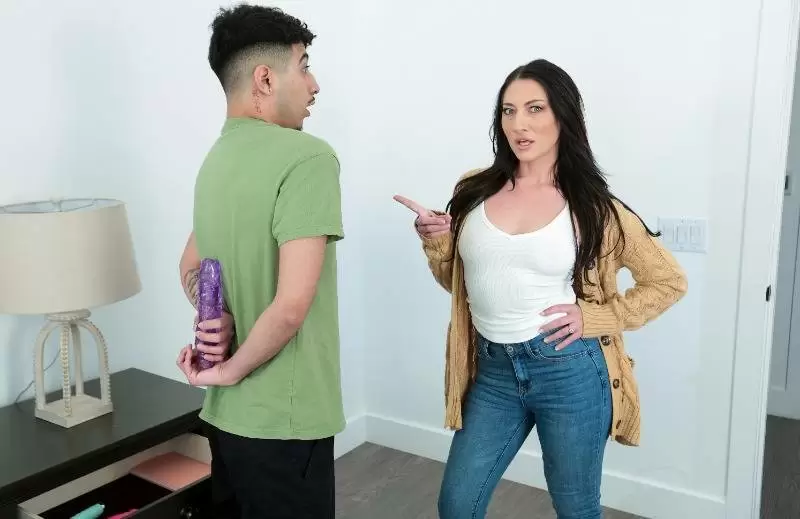 New  Whitney OC I Found My Stepmoms Sex Toys (04-06-2025) Hardcore  Milf  Bigtits  Stepmom  ILUVY  lulustream.com  bigwarp.io